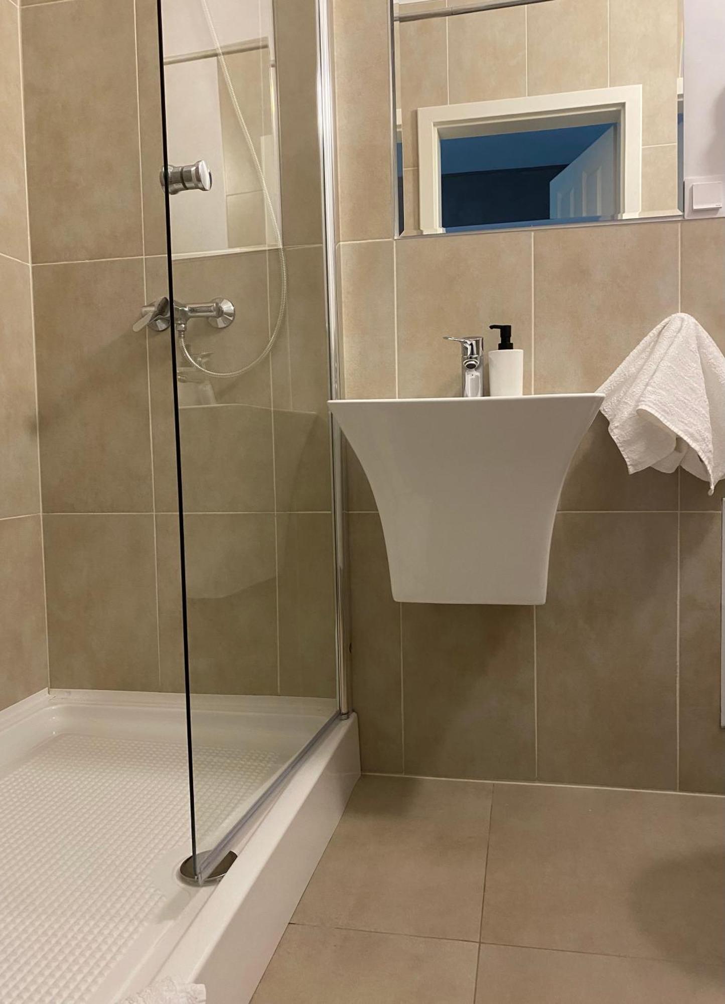 New House Sibiu Ξενοδοχείο Εξωτερικό φωτογραφία